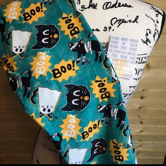Lularoe - Picture 6 of 7